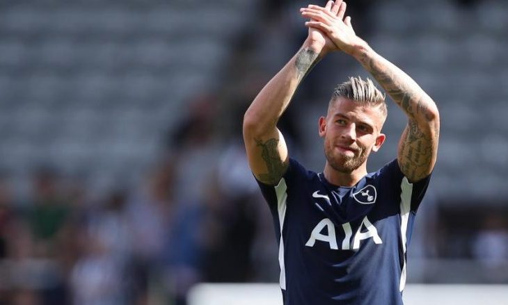 Chelsea i futet garës për mbrojtësin e Tottenhemit