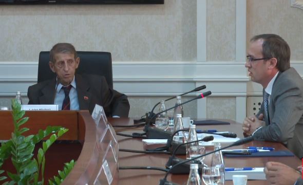 Hoti: Nuk do të mbahet seancë pa PAN-in