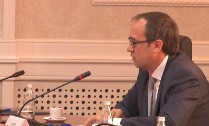 Hoti akuzon PAN-in se po zvarrit krijimin e institucioneve: Ju jeni pakicë