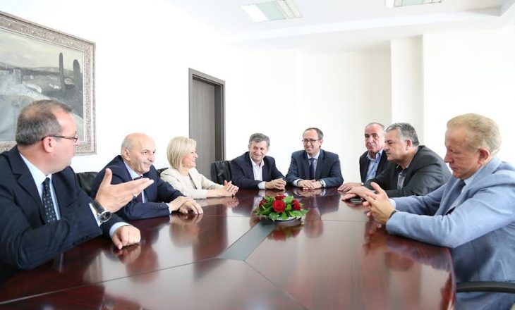 LAA nesër organizon tryezën me partitë, përjashton PAN-in
