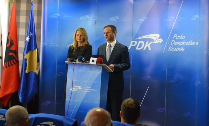 Ministrja e PDK-së krahason veprimet e Vetëvendosjes me ato të Hitlerit