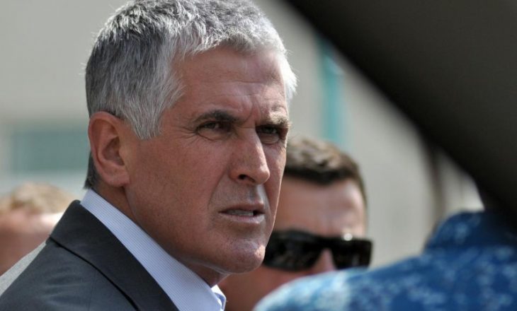 Ambasada e Kosovës në Tiranë hap librin e zisë për Bajram Rexhepin