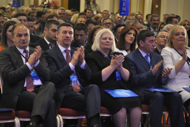Nënkryetari i PDK-së: Veseli ofroi zgjidhje – partitë të lëshojnë pe