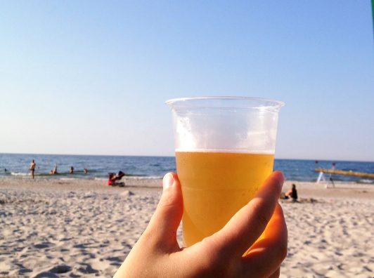Shqiptarët konsumojnë më së paku birra në rajon