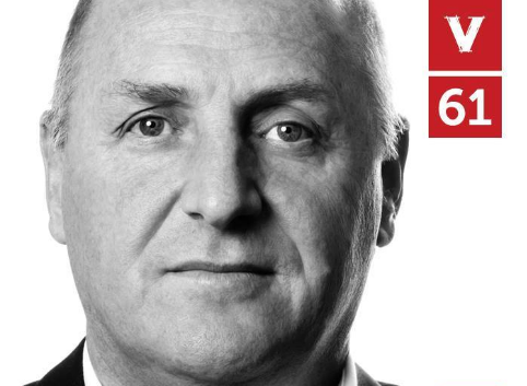 Ishte në kampin e Shpend Ahmetit, por më 22 tetor e sfidon për kryetar komune