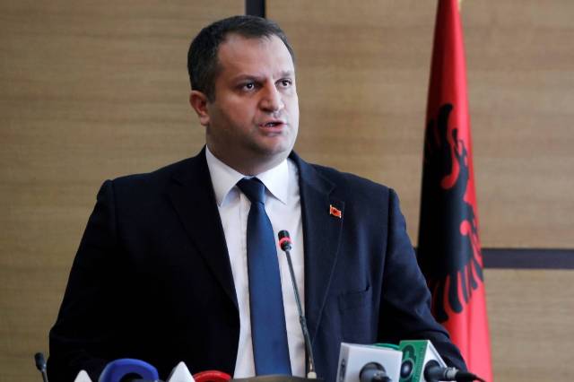 Vetëvendosje i drejtohet Gjykatës Supreme për rinumërimin e votave