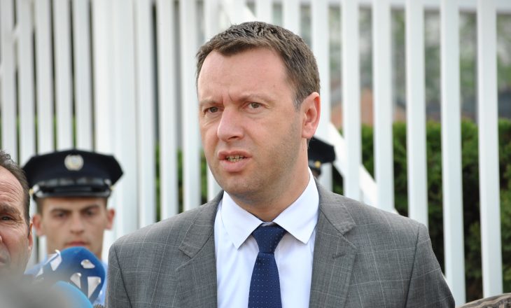 Arsyetimi kontravers i LDK-së: Refuzon ballafaqimin me Ahmetin por e fton në debat