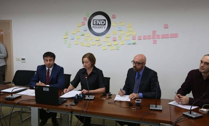 BB: Përkundër krizës politike Kosova shënon rritje ekonomike 4.4 për qind