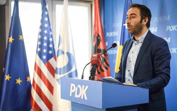 Stavileci: Supremja u ndikua nga presioni publik i terroristëve të Vetëvendosjes