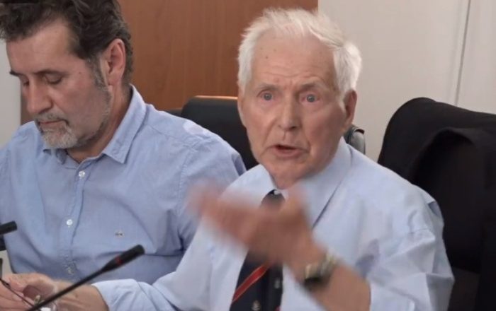 Nervozohet Gruda: Nuk kam ardhur të marr leksione prej deputetëve