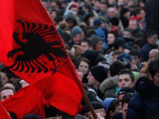 Nga 1 janari do të regjistrohen të gjithë shqiptarët në diasporë