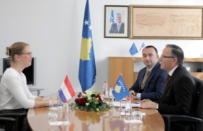 Luksemburgu premton vazhdimin e mbështetjes ekonomike