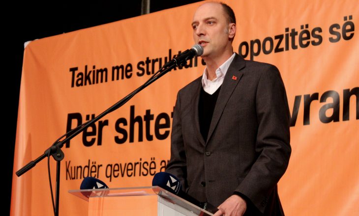 AKR dhe VV zyrtarizojnë koalicionin në Mitrovicë