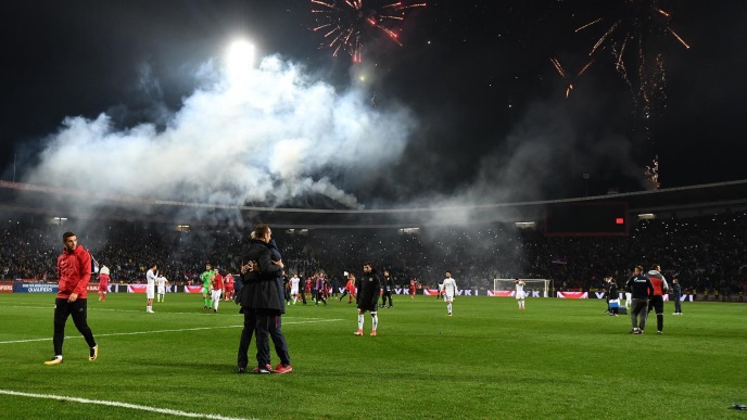 FIFA dënon Serbinë me 160 mijë franga për fyerje të Kosovës