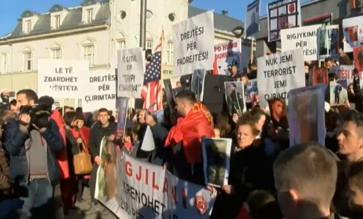 Ka nisur protesta para Qeverisë së Kosovës për rastin “Kumanova”