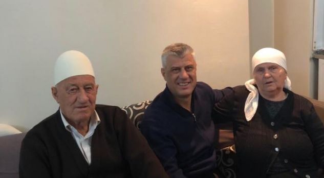 “Duke pirë çaj me nënën dhe babain” – Presidenti, nga Kanada në Burojë