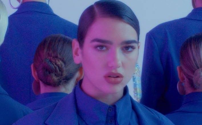 Dua Lipa mahnitëse në klipin e ri