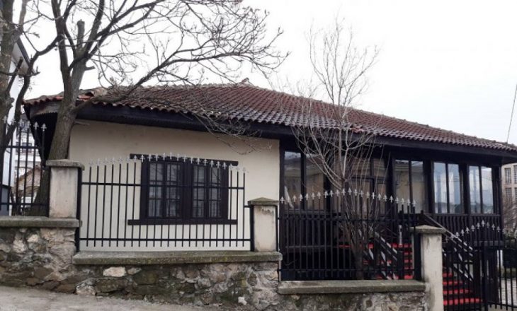 Në Prishtinë hapet Qendra Kulturore serbe