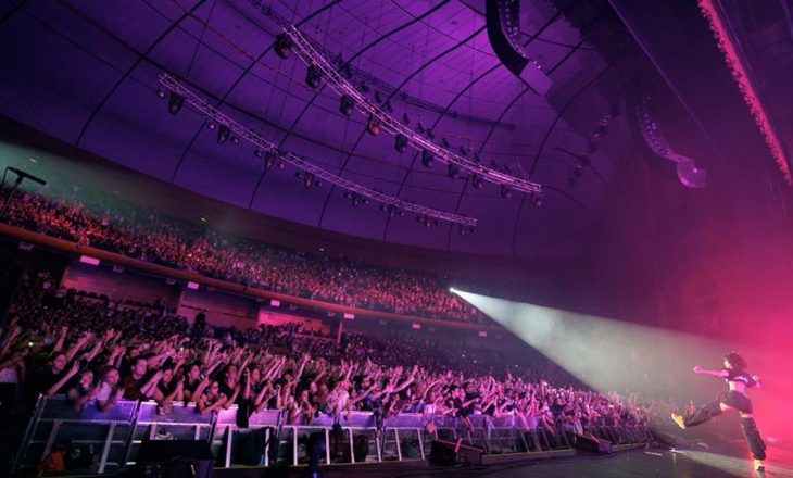 Dua Lipa me koncert në Moskë