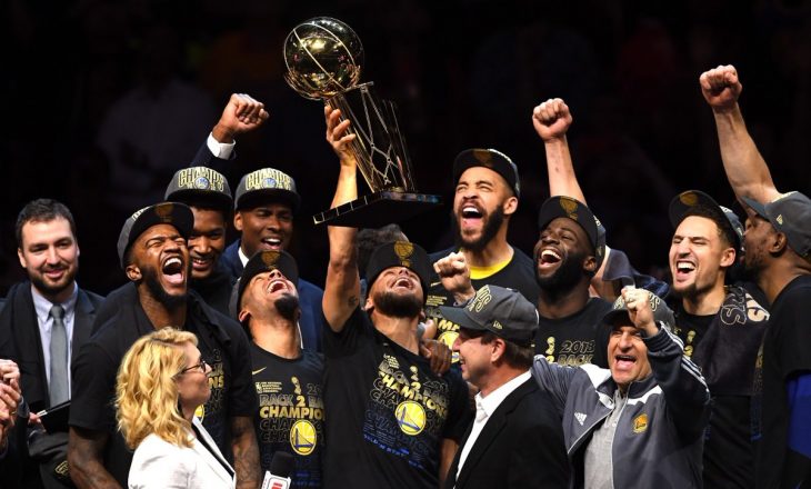 Ashtu siç është pritur, Golden State Warriors kampion (VIDEO)