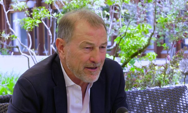 Tifozët duan që të kthehet te Shqipëria, De Biasi: Prisni deri sa të përfundojë Botërori