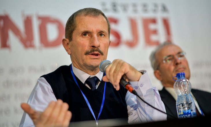 Deputeti i Vetëvendosjes me dy vetura personale dhe me mijëra euro në bankë