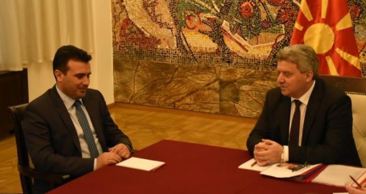 Presidenti braktis takimin me Zaevin, nuk i intereson emri i ri i Maqedonisë