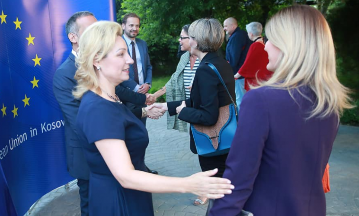Me “hapa të breshkës” drejt Evropës – ministrja pranon fajin