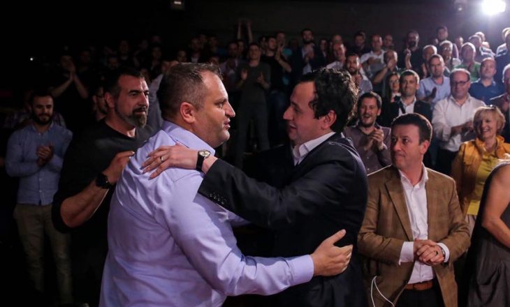 Akuzat mes PSD-së dhe VV-së – Azemi e quan Nushin “Adem Grabovc të vogël”
