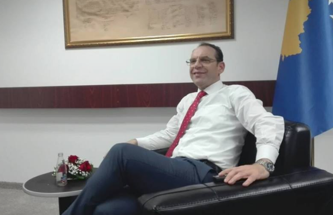 Kontrabanduesi i barnave shtatë muaj pasi e lau dënimin emërohet zv/ministër i Shëndetësisë